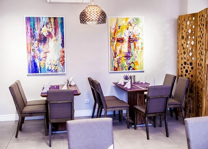 コンフォート 3*