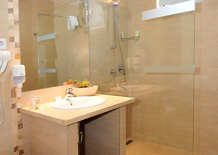 Hotell Confort Cluj-Napoca